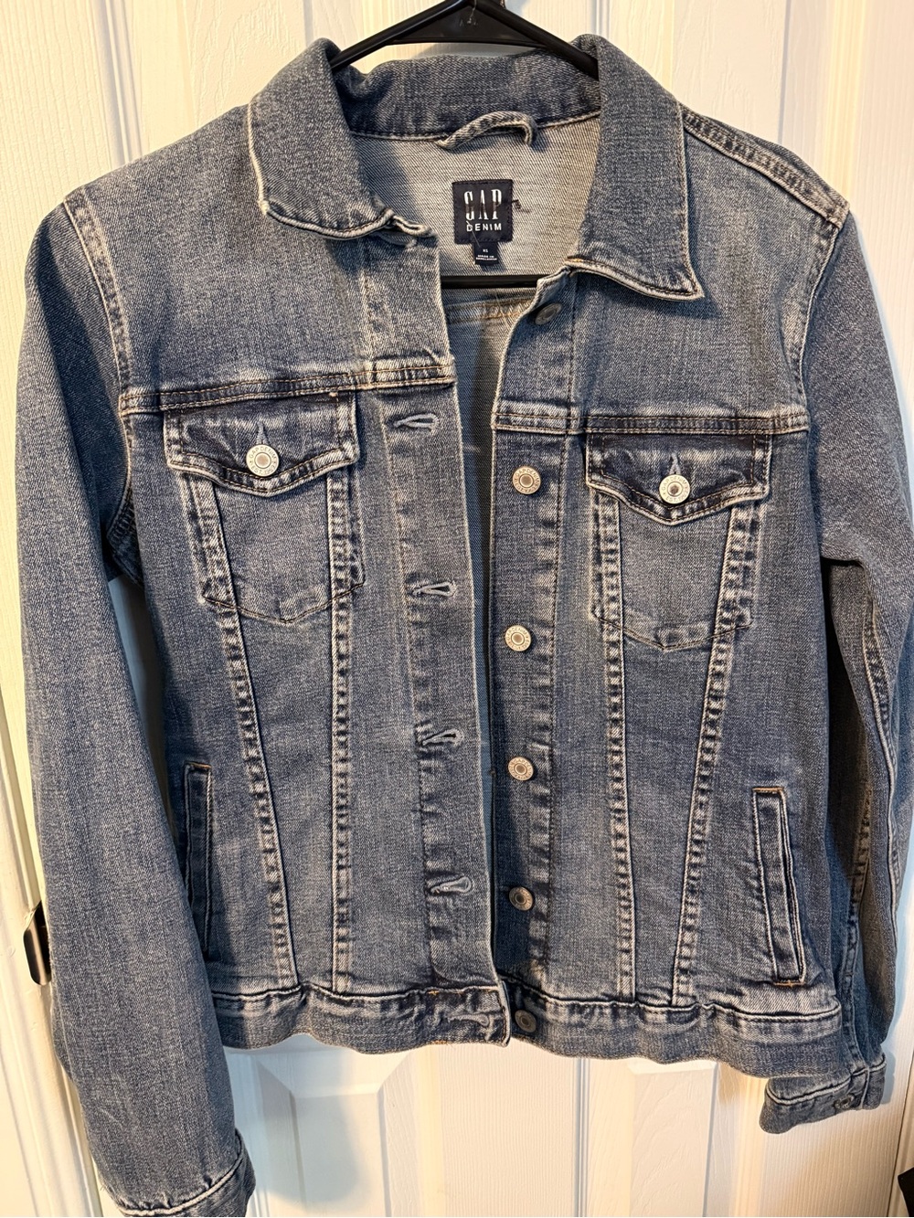 GAP Women's Faded Blue Denim Trucker Jacket